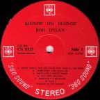 BlondeMalayStereoSide3.jpg (20896 bytes)